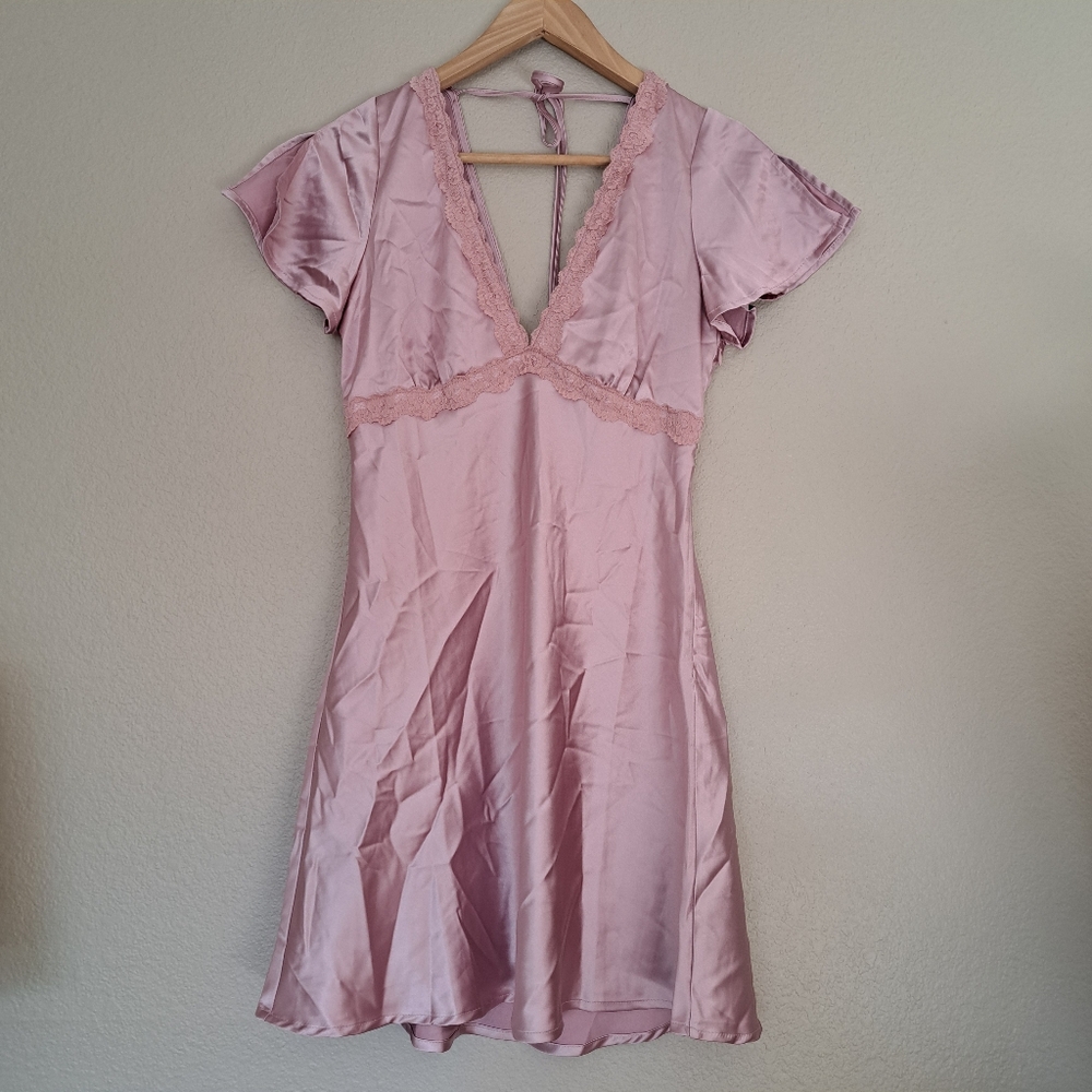 LA Hearts Contemporary Romantic Dusty Rose Pink Mini Satin Dress Size Medium